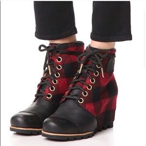 Sorel PDX Buffalo Plaid Check Boots